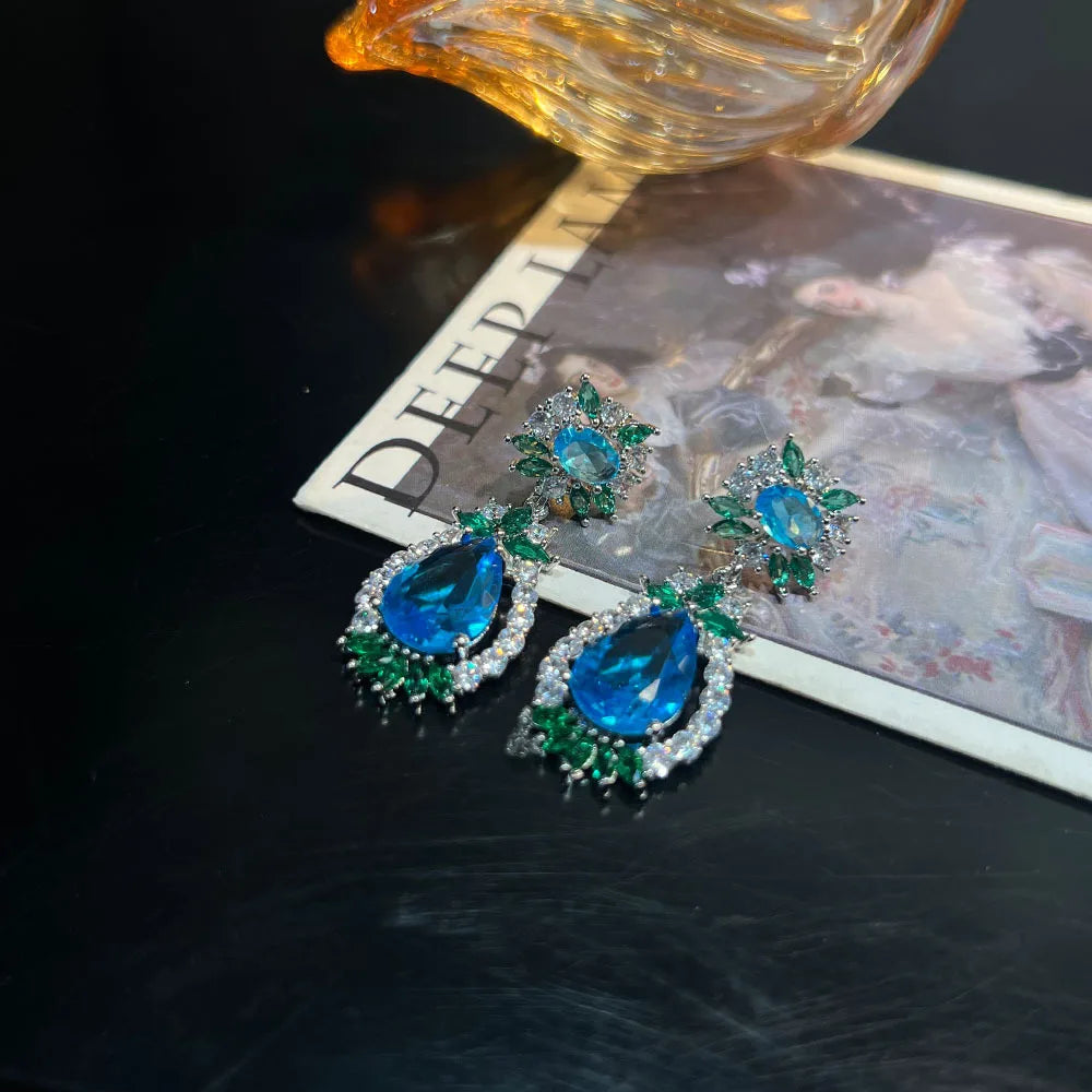 S&S Sapphire Zircon Necklace, Italian Exquisite Craftsmanship, Fashionable and Luxurious Jewelry for Dinner Ceremonies