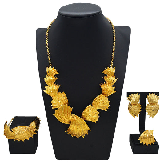 Zhuerrui New Fashion Dubai Accessories Set Trend Design 24K Gold Plated Bracelet Earrings Nigeria High-end Engagement RingHK0150