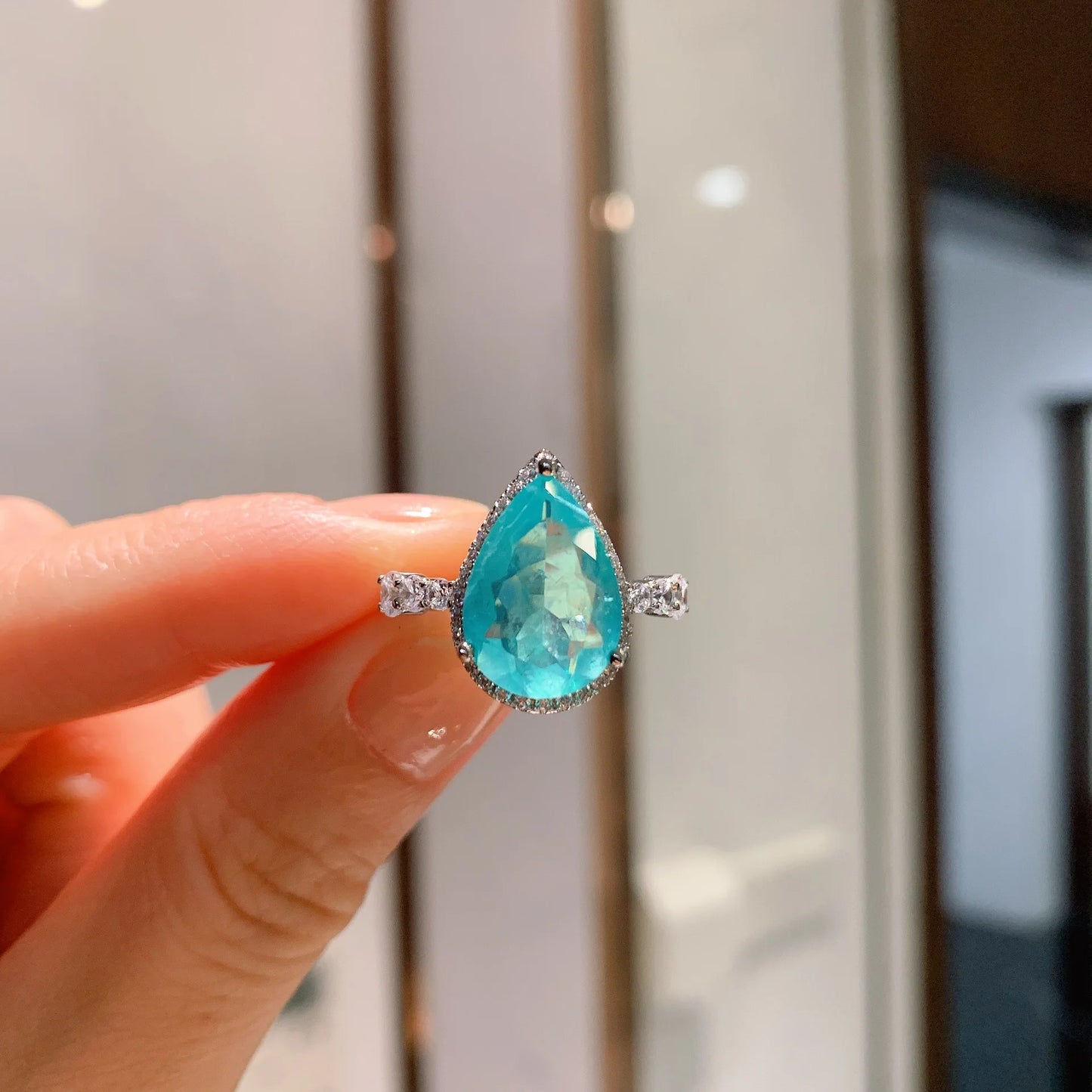 Elegant Fashion Jewelry Eco-friendly Copper 12-10MM Sea Blue Zircon Floral Pendant Earrings Set Women's Bridal Jewelry Set
