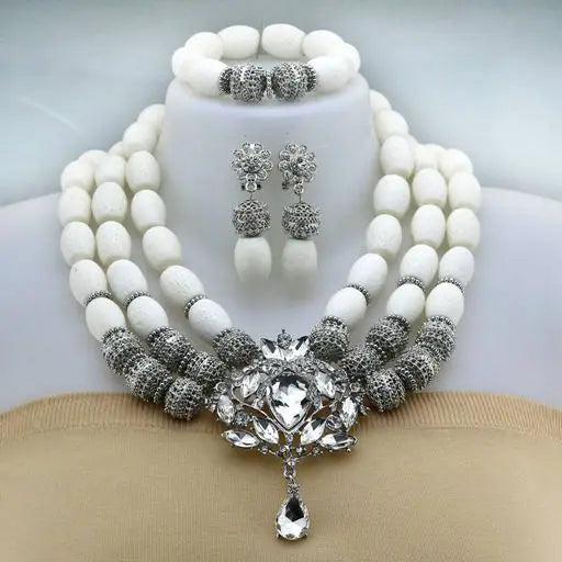 Zhuerrui Elegant White Coral Beads Design Set Gold Accessories Necklace Sets Exquisite Craftsmanship Suitable for Party CL3165