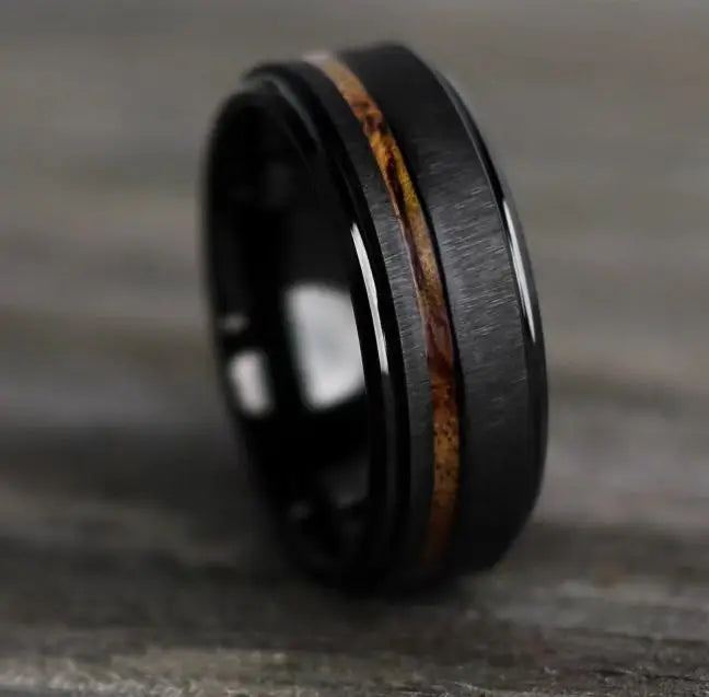 OBE New Arrival Hot Selling 8 mm New Womens  Tungsten Carbide Emerald Rings