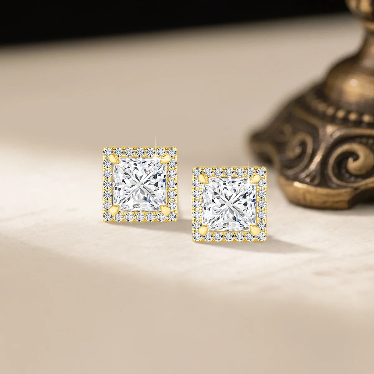 Gioiellieri Luxury Fine Jewellery Engagement Party Gift 1 Carat Princess Square Cut Moissanite Woman 14K Gold Stud Earrings