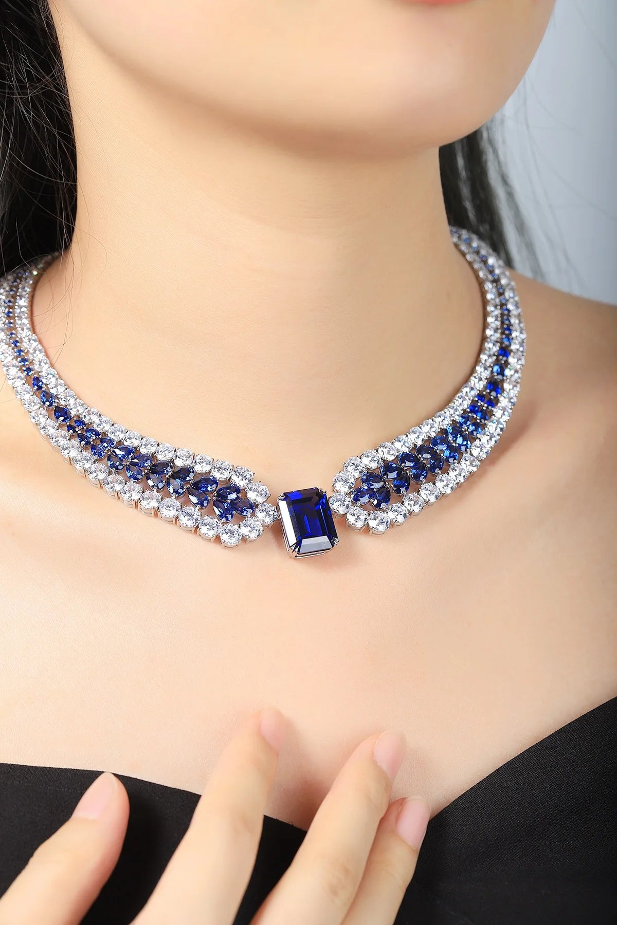 Gemfiori Anster Luxury Lab Grown Sapphire Necklace Octagon Pear Shape Gemstones Customized for Wedding Gift Party Engagement Anniversary