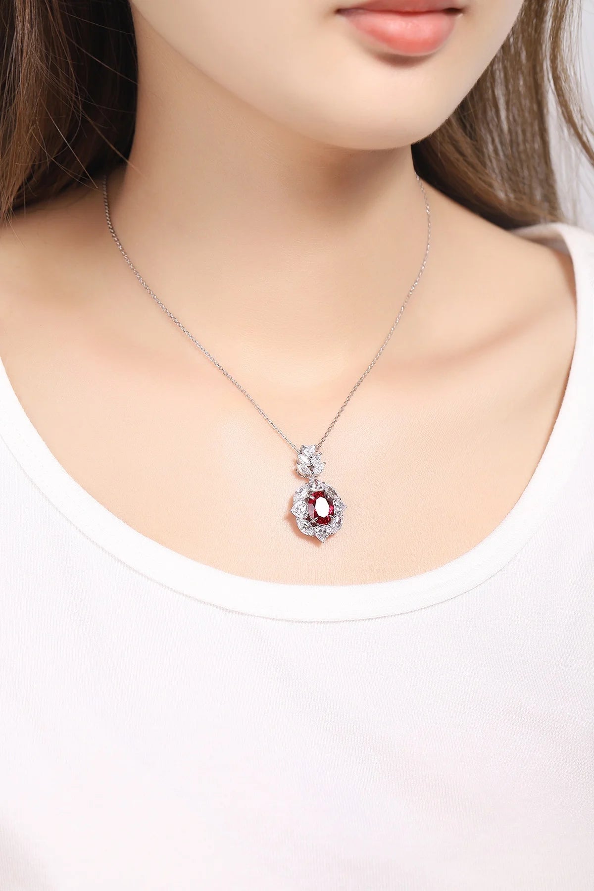 Gemfiori Anster 925 Sterling Silver High-quality Cultivated Ruby Necklace - Suitable for Parties or As a Gift