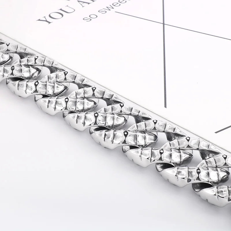 REBEL 235mm Men Punk Stainless Steel Snake Scales Pattern Cuban Link Bracelet