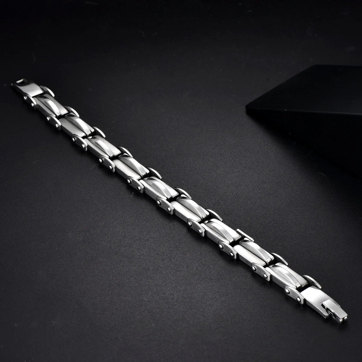 REBEL Fashion Hip Hop Stainless Steel Bracelet Vintage Wrist Chain Jewelry For Men
