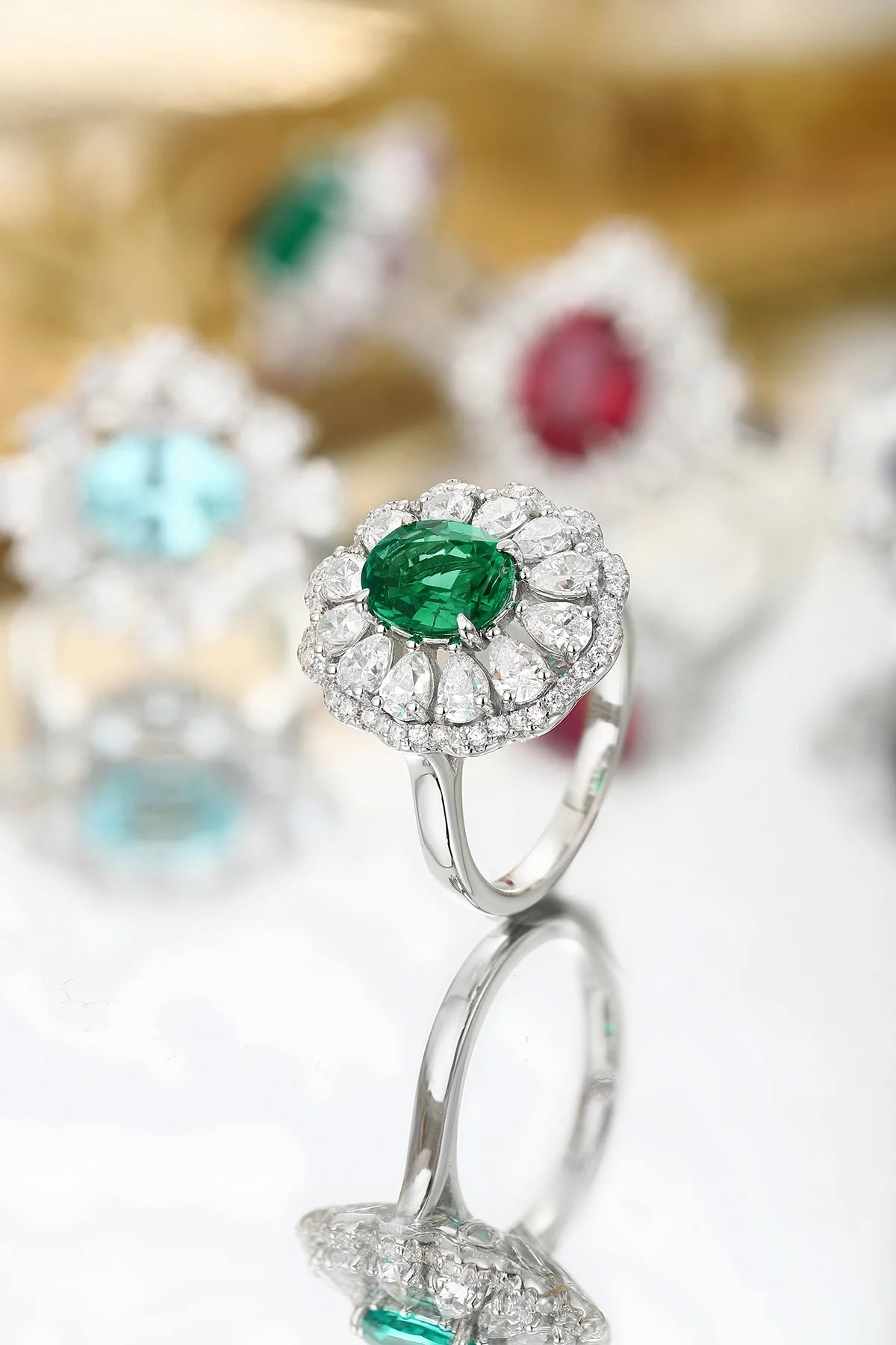 Gemfiori S925 Silver Cultivated Emerald Ring Main Stone: 2.17CT Side Stones:5.64CT Weight: 5.863g