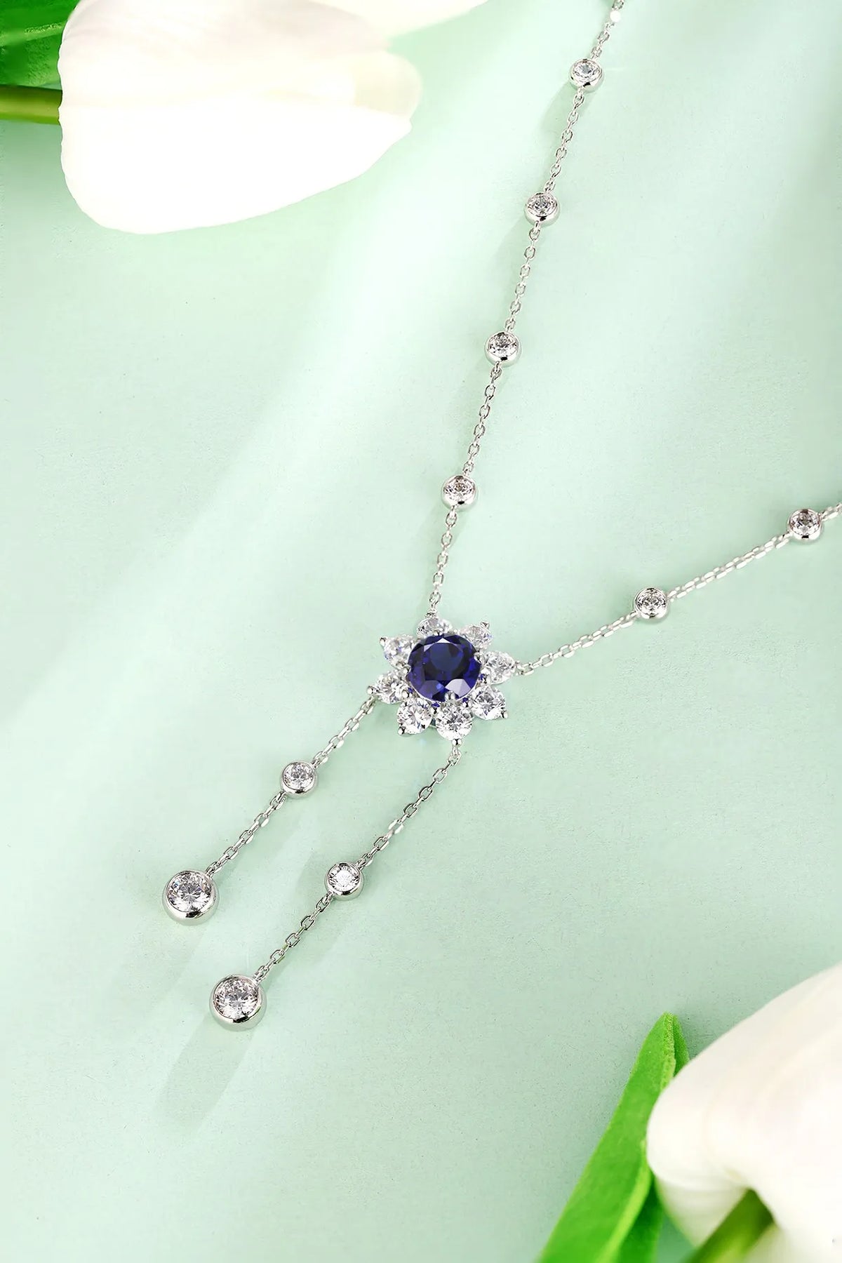 Gemfiori Anster 925 Sterling Silver High-quality Cultivated Sapphire Necklace - Suitable for Parties or As a Gift