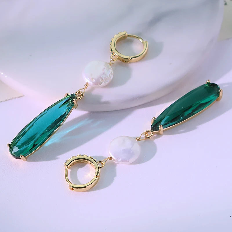 Emerald Green Water Drop Natural Pearl Pendant Earrings Green Zircon Inlaid Earrings Banquet Gift for Women Jewelry GE1193