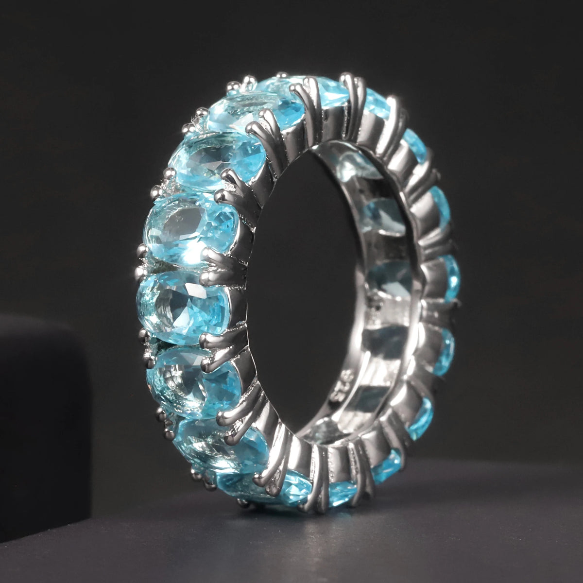 ArtistA C7530 Abiding Oval 4*6MM Colored Gemstone Eternity Band Glass Blue Sapphire Emerald Cubic Zirconia 925 Silver Band Ring