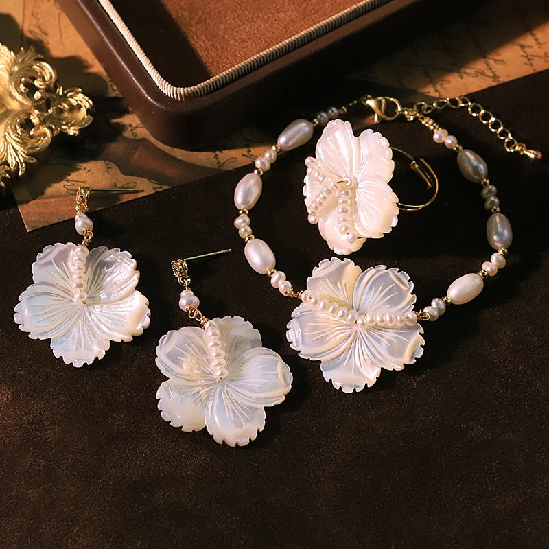 Natural Pearl Shell Flower Bracelet Earrings Ring Luxurious Design Set for Banquet Wedding Women's Jewelry GS0226