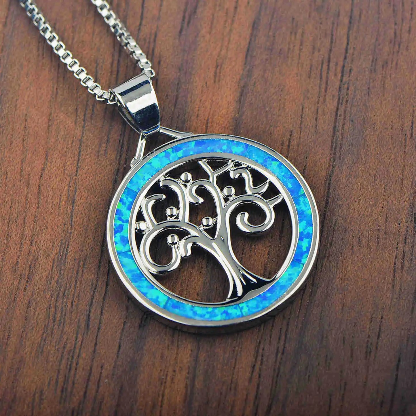 Trendy Silver Plated Copper Opal Life Tree Link Chain Clavicle Pendant Necklace-Delicate Fashion Accessory for Women