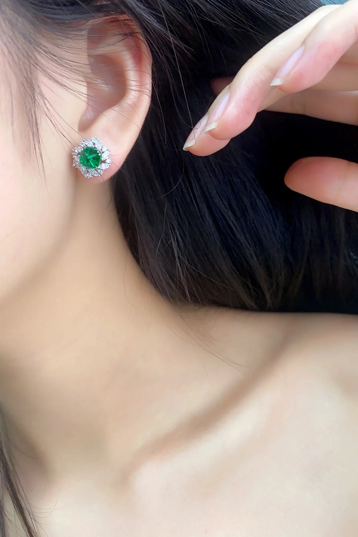 Gemfiori Anster High Quality S925 Lab Grown Emerald Earring Stud Dainty Gemstone Stud Earrings for Women Daily Wear Gift