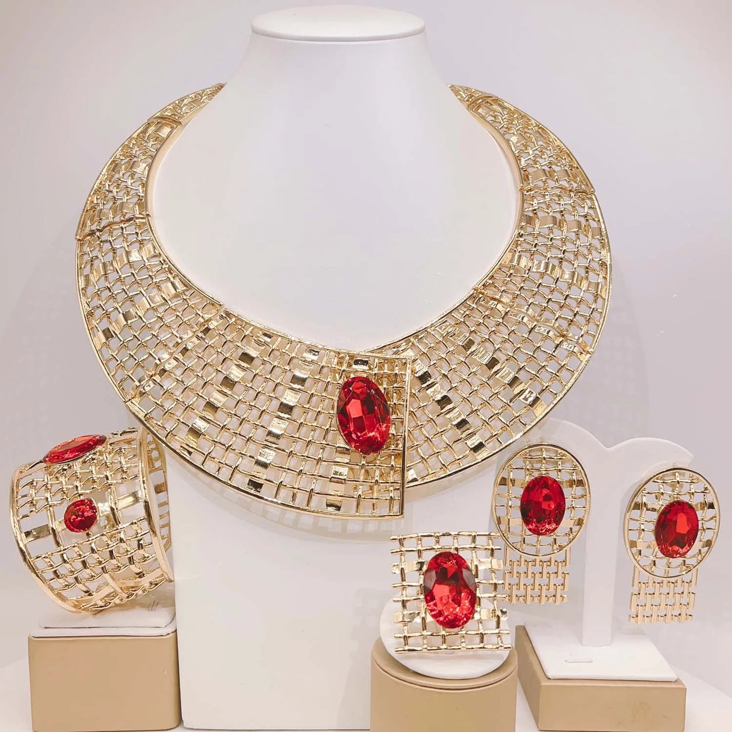 Zhuerrui Factory Bridal Gold Jewelry Sets Latest Silver Red Diamond Necklace Jewelry Set Fashion Woman Festival Gifts H20177