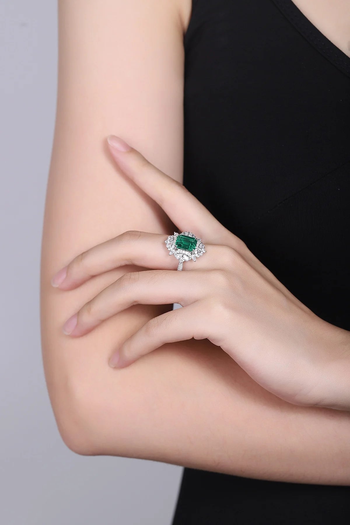 Gemfiori Anster 925 Sterling Silver High Quality Gemstone 3.2ct Lab Created Zambia Emerald Cut Ring Jewelry