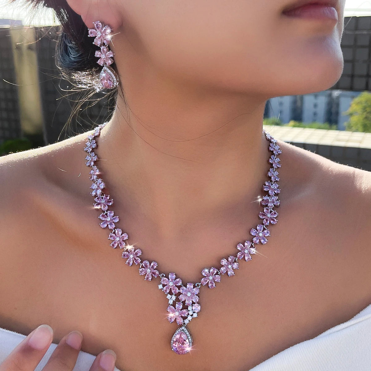 Charming Rhodium Plated CZ Jewelry Set Purple Flower Water Drop Necklace Earrings Jewelry Set for Women Brides Wedding Costume