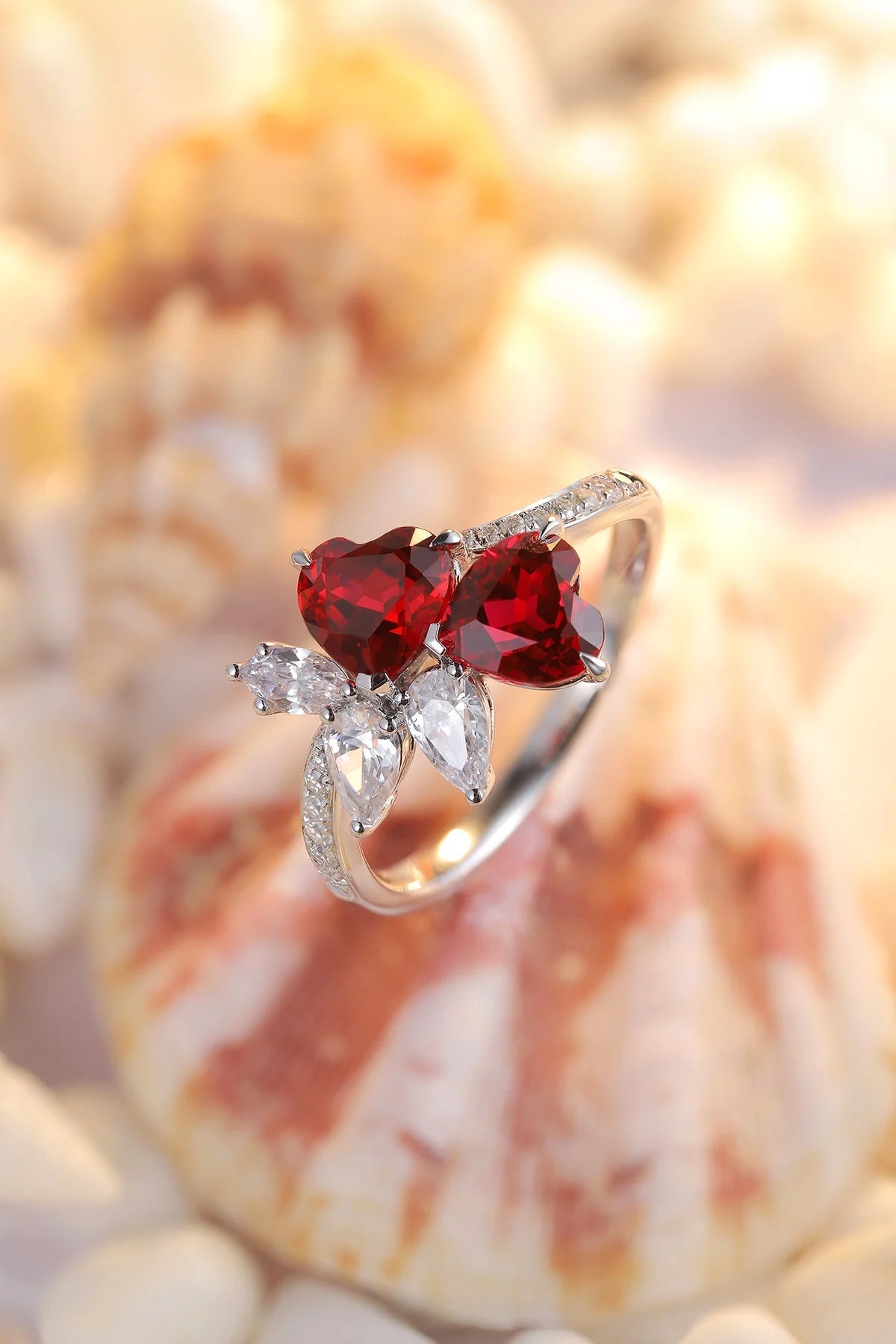 Gemfiori HOT~selling S925 Silver Cultivated Ruby Ring Main Stone :2.36CT Side Stones:1CT Total Weight:3g