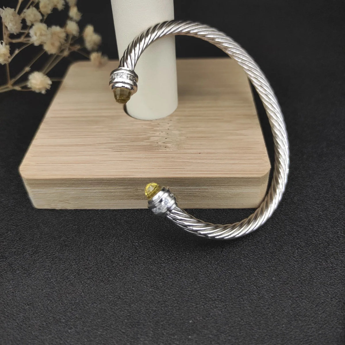 FASHIONISTA DY High-Quality 5mm Silver-Plated Diamond Fashion Bracelet, Stylish Silver-Plated Colored Gemstone Bangle, Jewelry