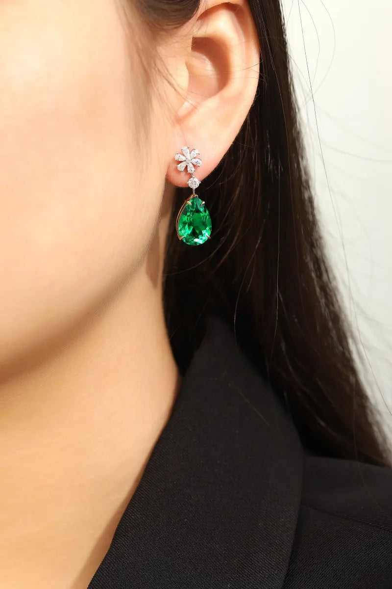 Gemfiori Anster 925 Silver Pear-shaped Emerald Gemstone Women's Earrings Currently in Stock. the Earrings' Material Can Be Customized.
