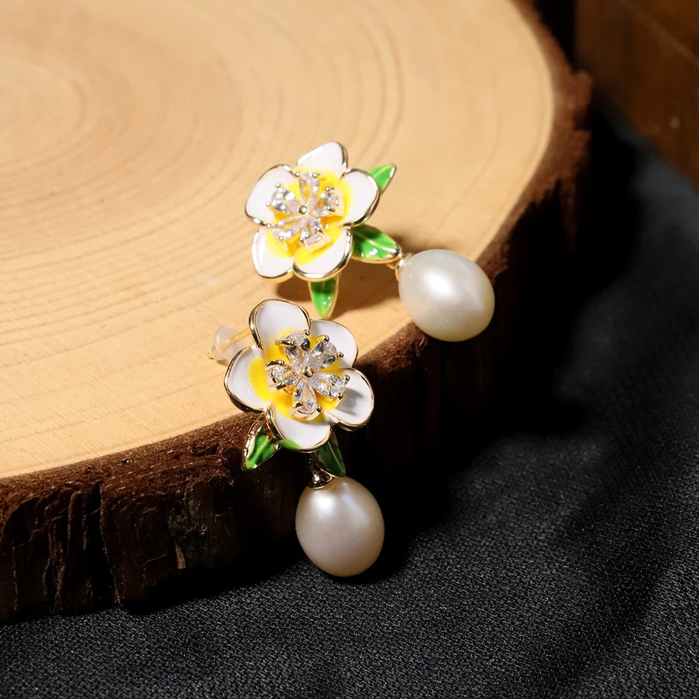Natural Freshwater Pearl Pink Butterfly Pendant Earrings Korean Style Women Luxury Jewelry Fashion Ladies and Girls Gift GE1584