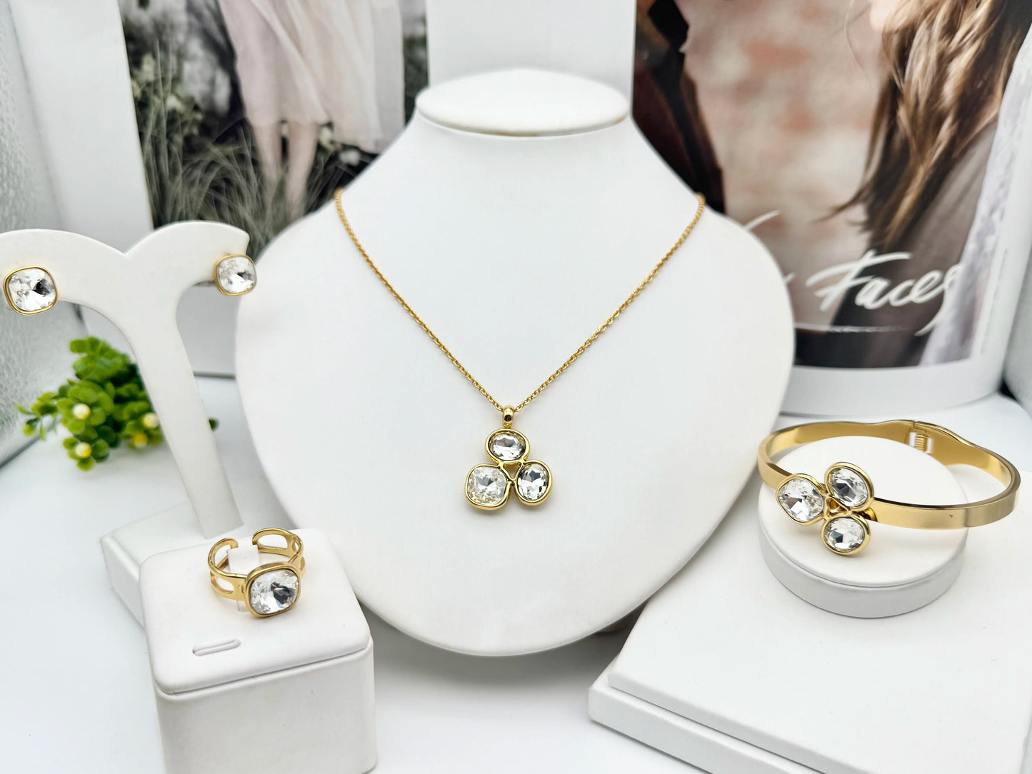 NLB01SPECIAL089 5 sets for £49/-