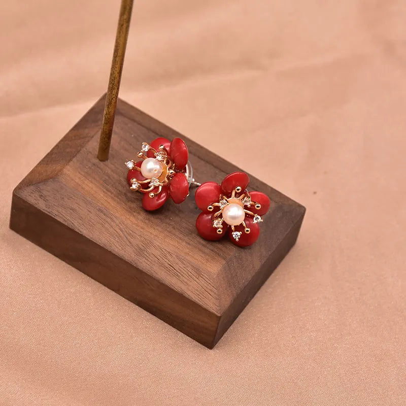 New Jewelry Yiwu Wholesale Natural Baroque Pearl Stud for Women Flower Earrings Korean Wholesale Bulk 18K Gold Plated Jewelry