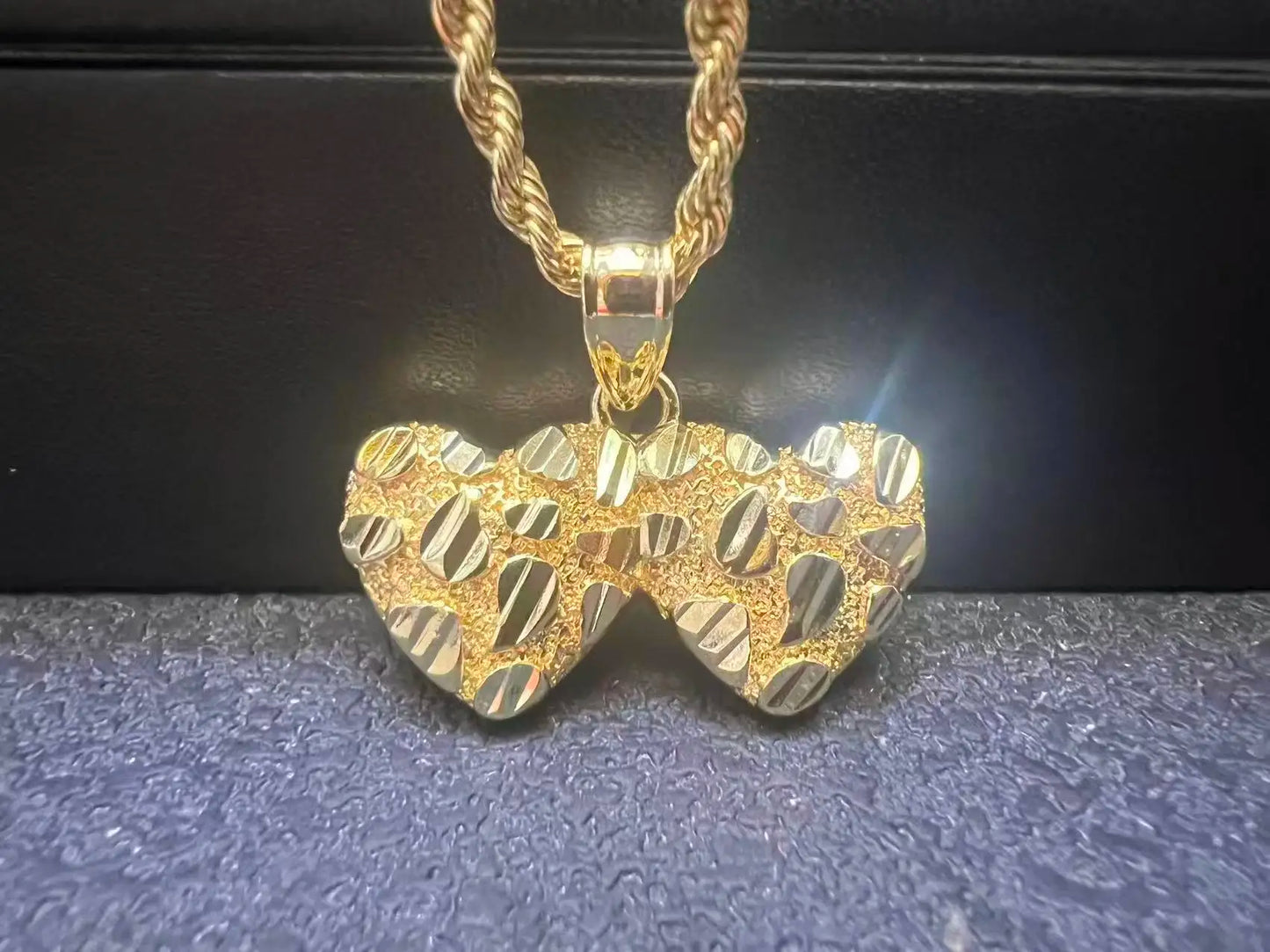 Stainless Steel Hip Hop Unique Design Gold Nugget Cut Heart Shaped Charm Pendant Necklace for Women/men Jewelry