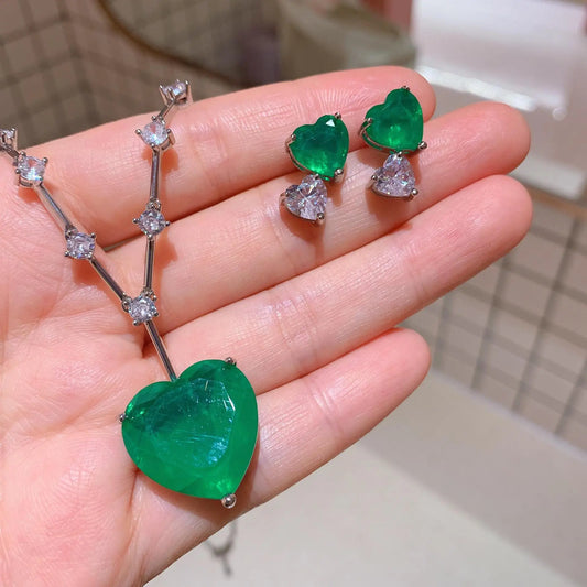 High Quality Heart Cut 10*10mm Emerald Green Zircon Gold Plated Elegant Matching Set Eco-friendly Copper Women's Jewellery Set