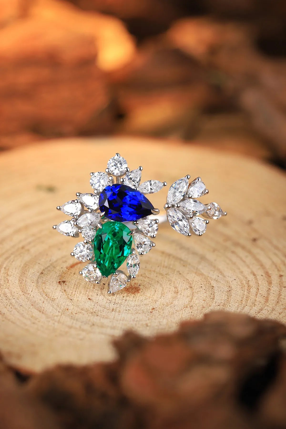 Gemfiori Jewelry Trendy High Quality S925 Silver Cultivated Sapphire Emerald Ring Unisex Engagement Ring for Wedding Party or Gift