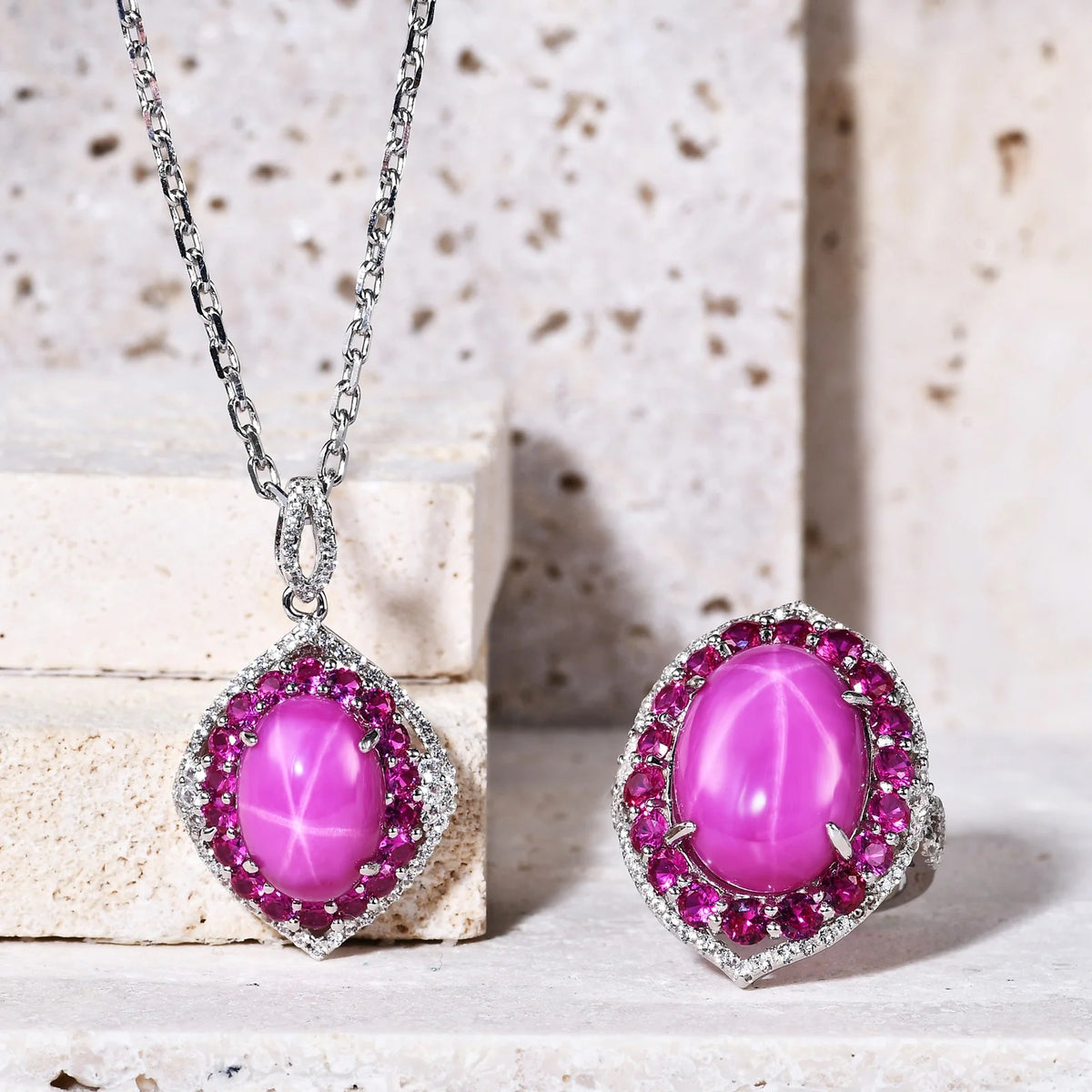 ArtistA C4028 Abiding Custom OEM/ODM Halo Ring Necklace Set Big Oval Shape Lab Grown Star Ruby Sapphire 925 Sliver Jewelry Set for Women