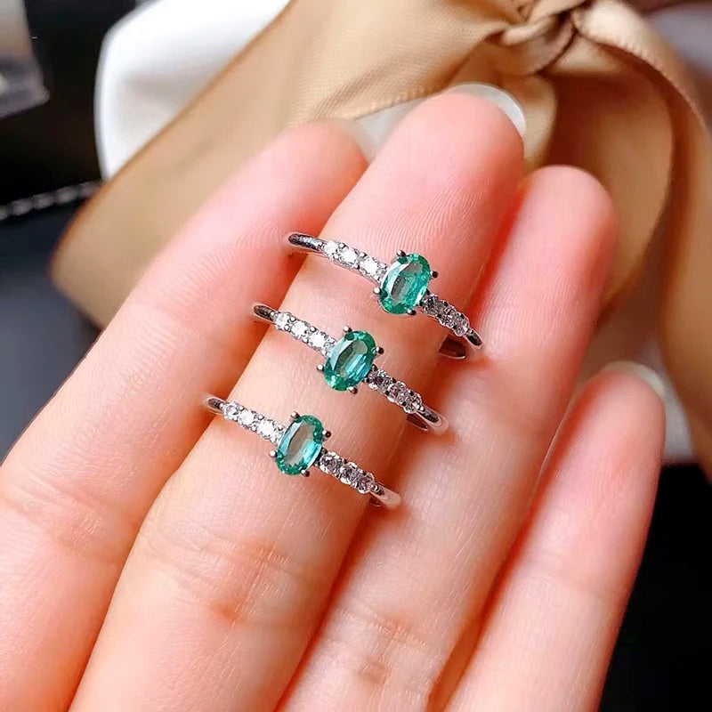 Natural Emerald Ring for Engagement with 925 Sterling Silver May Birthstone Green Gemstone Fine Jewelry Luxury Anniversary