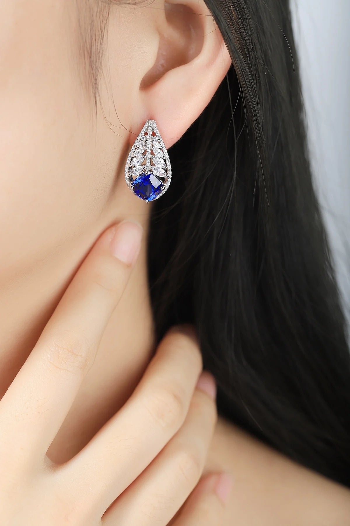 Gemfiori Anster High Quality S925 Lab Grown Sapphire Earring Stud Dainty Gemstone Stud Earrings for Women Daily Wear Gift