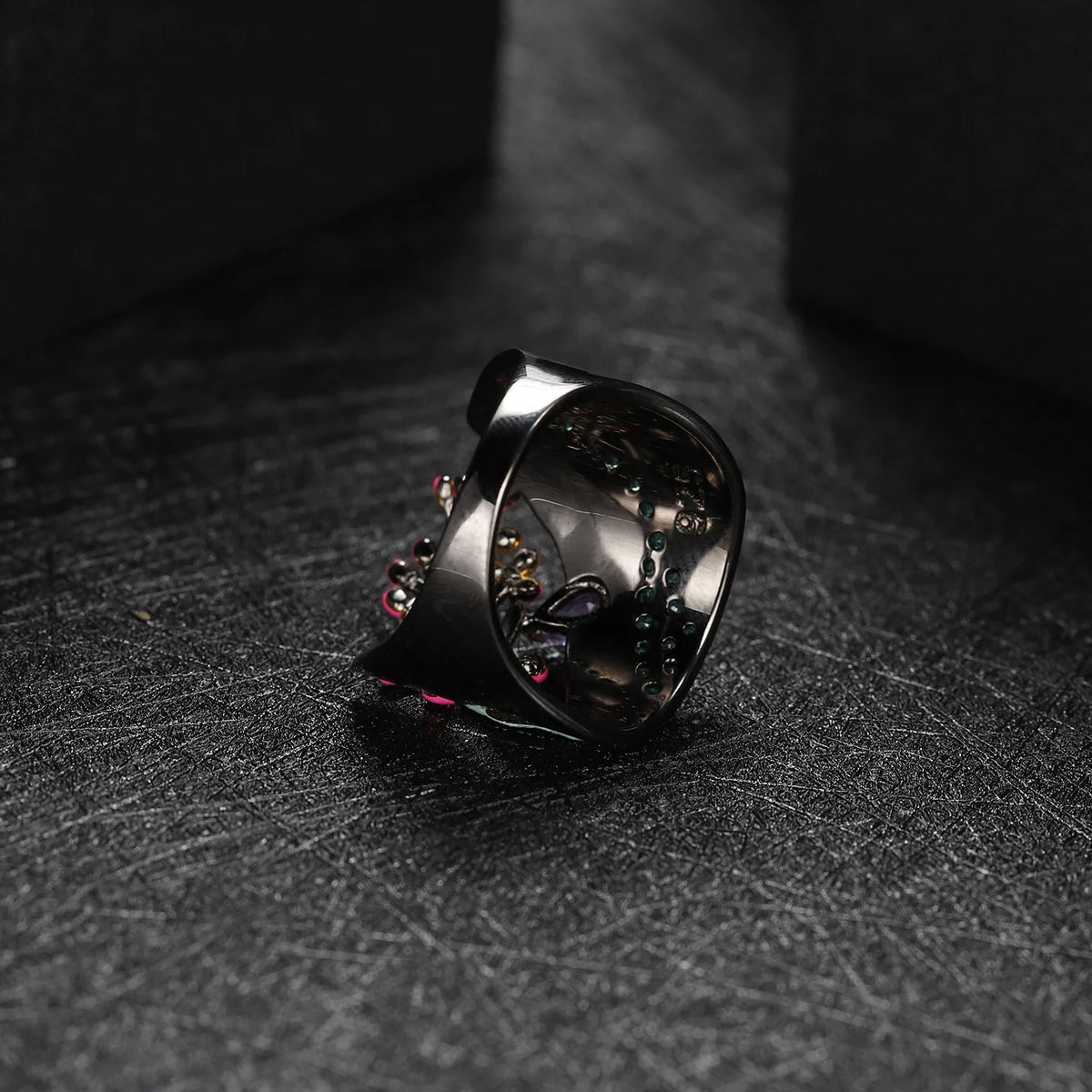 ArtistA C7920 Abiding Custom Enamel Peach Tree Flower Bud 925 Silver Rings with Natural Rhodolite Garnet Gemstone