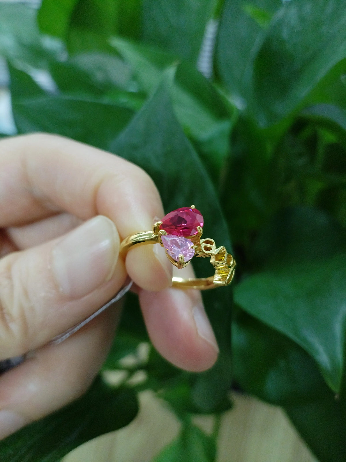 Gemfiori Custom Luxury Pear Cut Ring Lab Grown Ruby Eternity Promise Ring Women Jewelry Red Gemstone 925 Sterling Silver Ring for Party