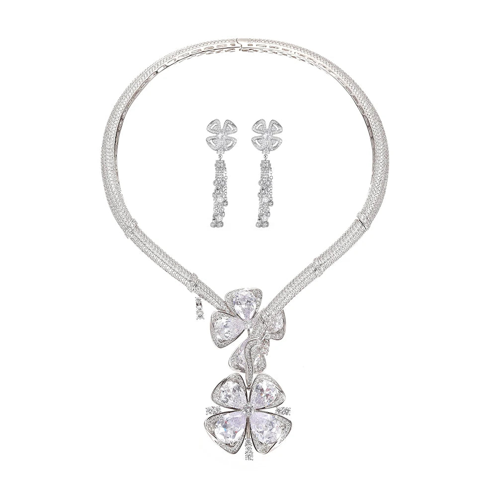 White Four Leaf Flower Exaggerated Dress Accessories Women's High-end Necklace Short Clavicle Suit Tassel Earrings Wholesale