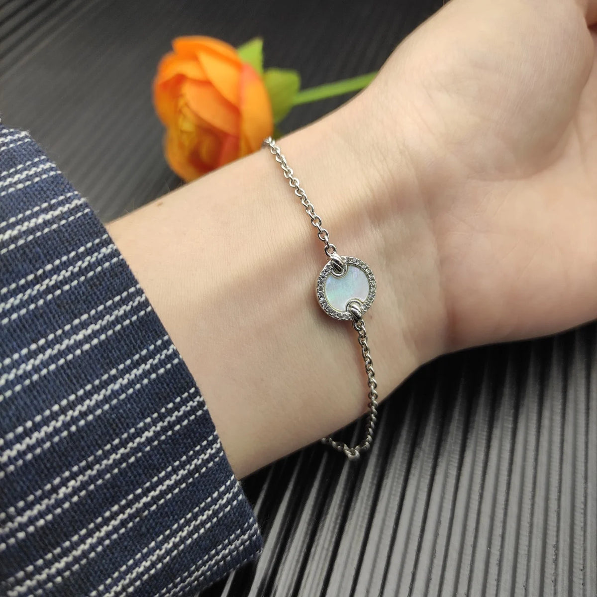 FASHIONISTA DY High-Quality Silver-Plated Round Beaded Bracelet with Diamonds, Gold-Plated Colored Gemstone Bracelet, Jewelry