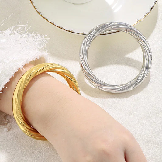 REBEL Retro Popular 10mm Stainless Steel Charm Bracelet Spiral Pattern 18K Gold-Plated Bangles Fashion Personality Jewelry