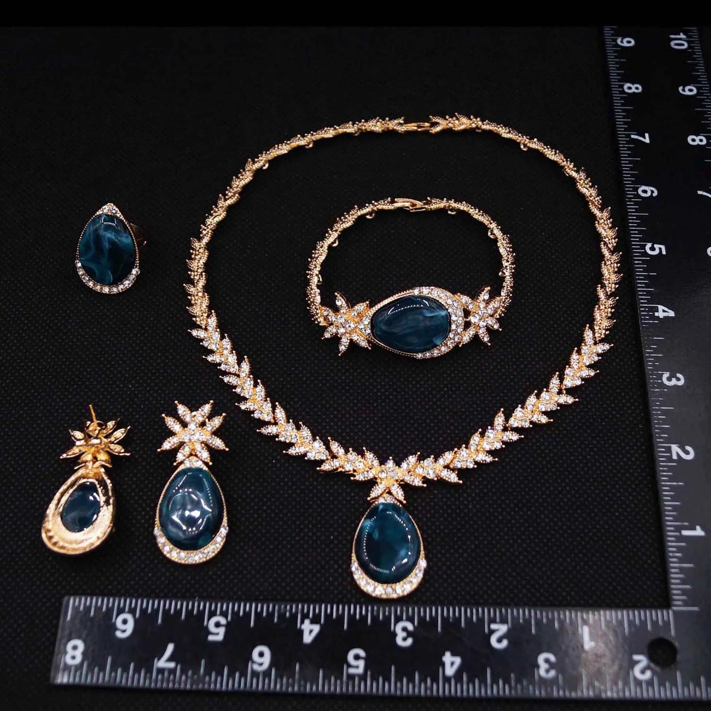 Zhuerrui High Quality Gold Jewelry Sets Silver Diamond Blue Drop Necklace Jewelry Set Fashion Valentine's Day Gifts HC23228