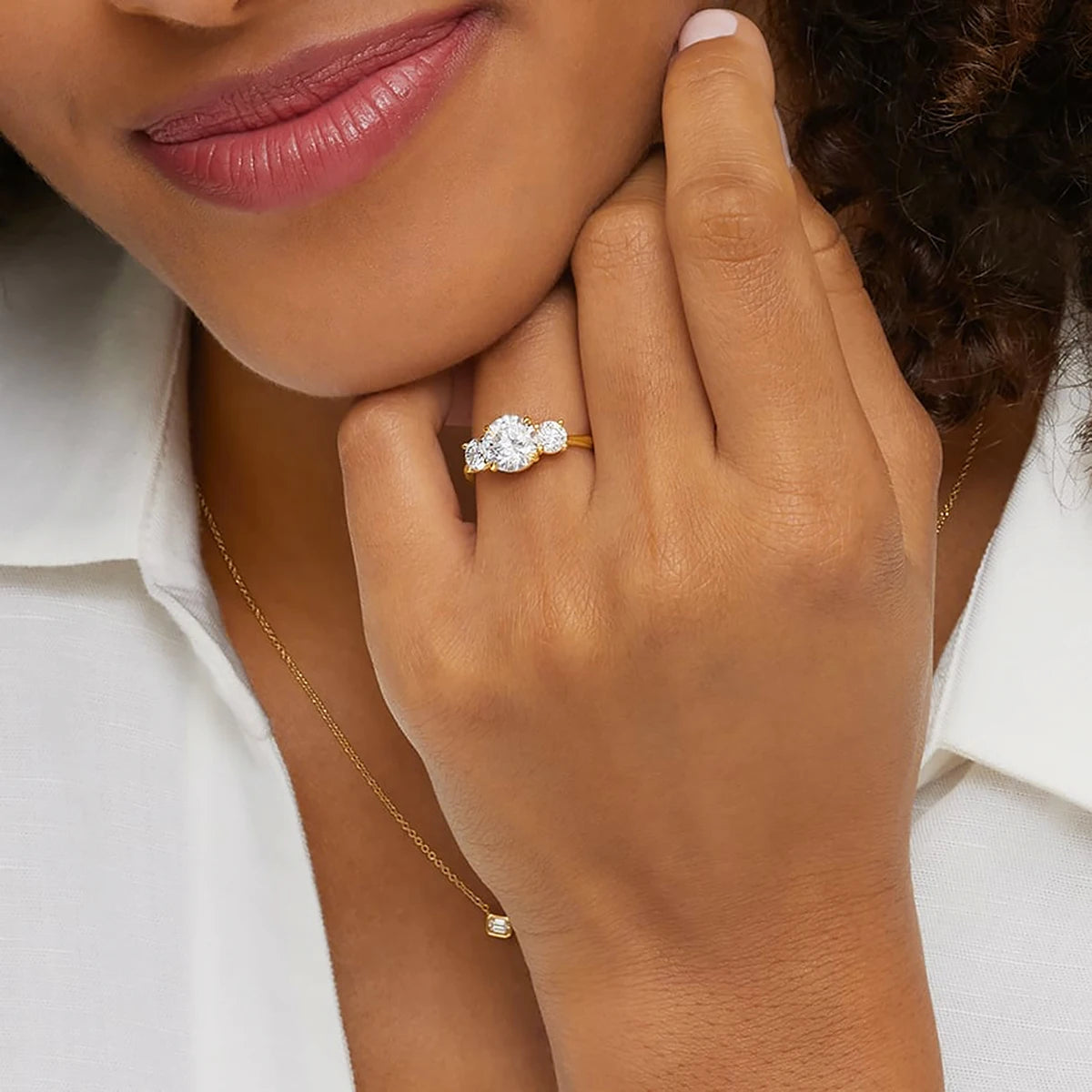 Gioiellieri Fine Jewelry Manufacturer Women Anillos Valentine's Day Gift Classic 4 Prong 3 Stone Moissanite Hollow 14K Gold Ring