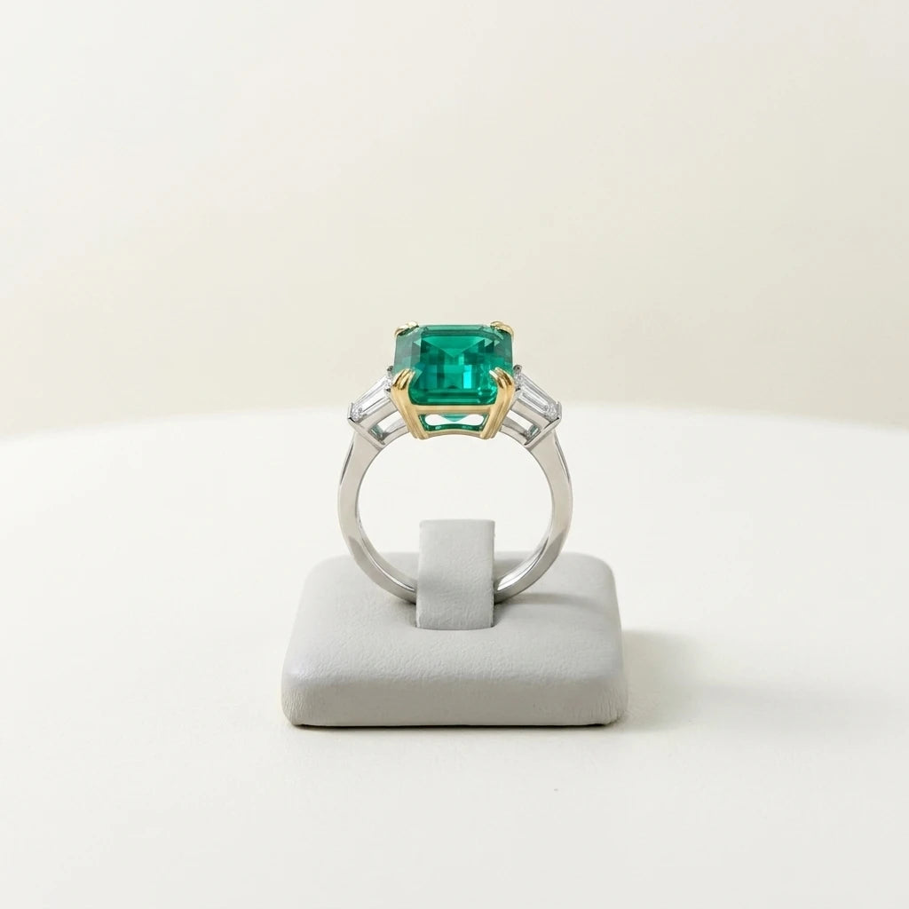 ArtistA Customized 10 Carat 18K White Gold Lab Hydrothermal Emerald 12x14mm Diamond Ring
