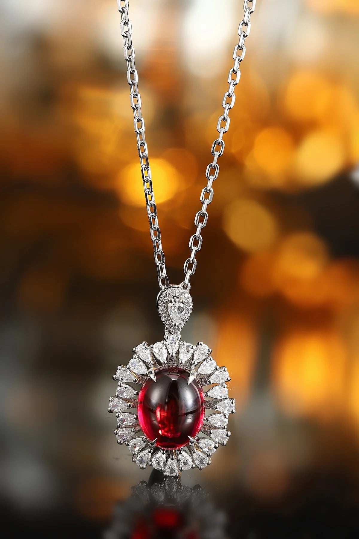 Gemfiori Anster 925 Sterling Silver High-quality Cultivated Ruby Necklace - Suitable for Parties or As a Gift