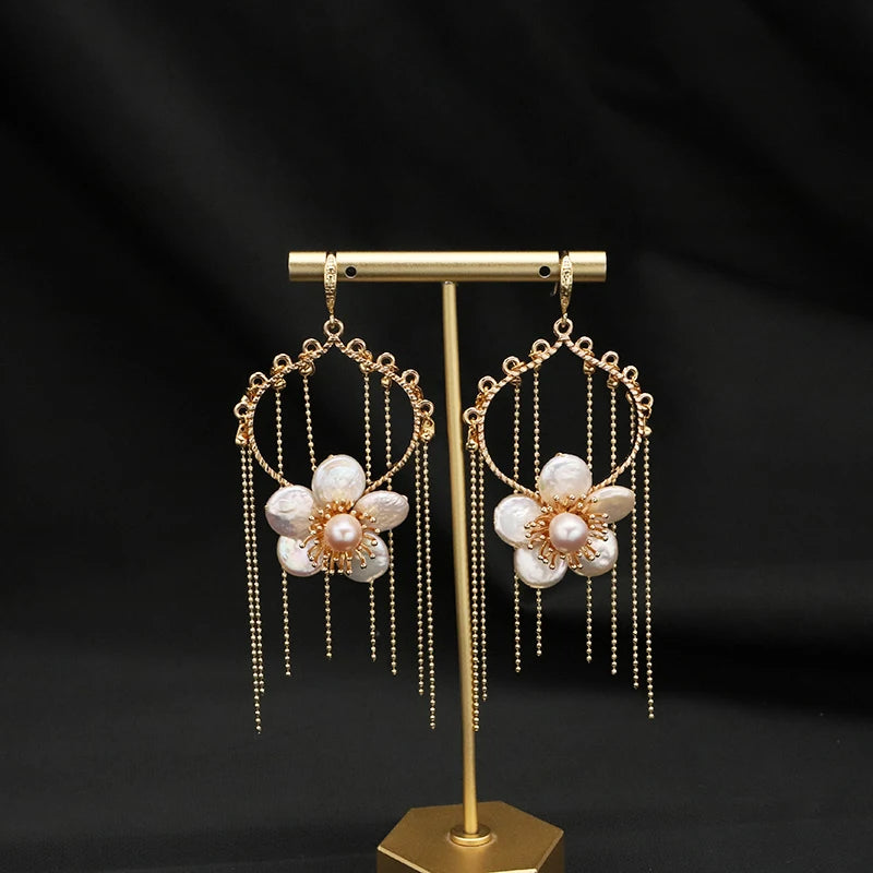 New Jewelry Yiwu Wholesale Natural Baroque Pearl Stud for Women Flower Earrings Korean Wholesale Bulk 18K Gold Plated Jewelry