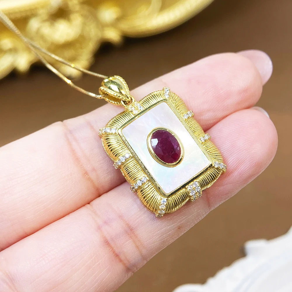Gioiellieri Natural Ruby Pendant 925 Sterling Silver Gold Plated Setting High Quality Precious Red Gemstone Fashion Jewelry Gift