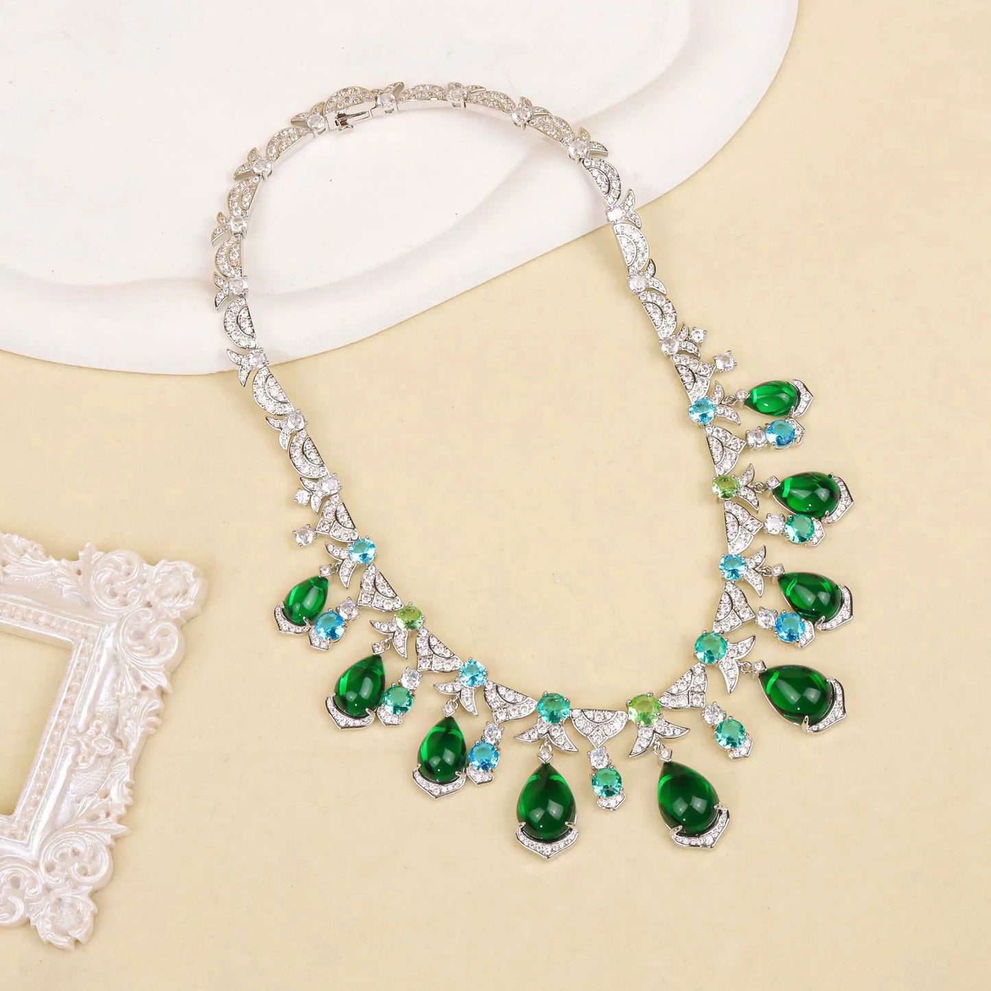 Luxury Green Crystal Zirconia Geometric Necklace & Earrings Set