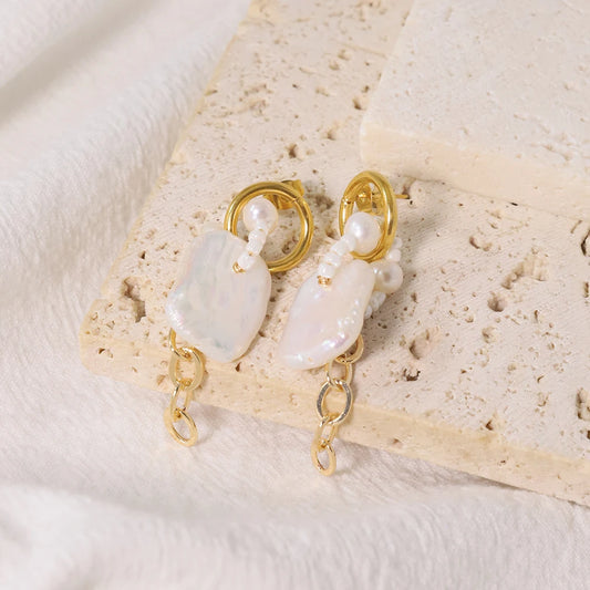Natural Freshwater Baroque Pearl Earrings Korean Style Women Luxury Jewelry Fashion Ladies and Girls Gift GE1537