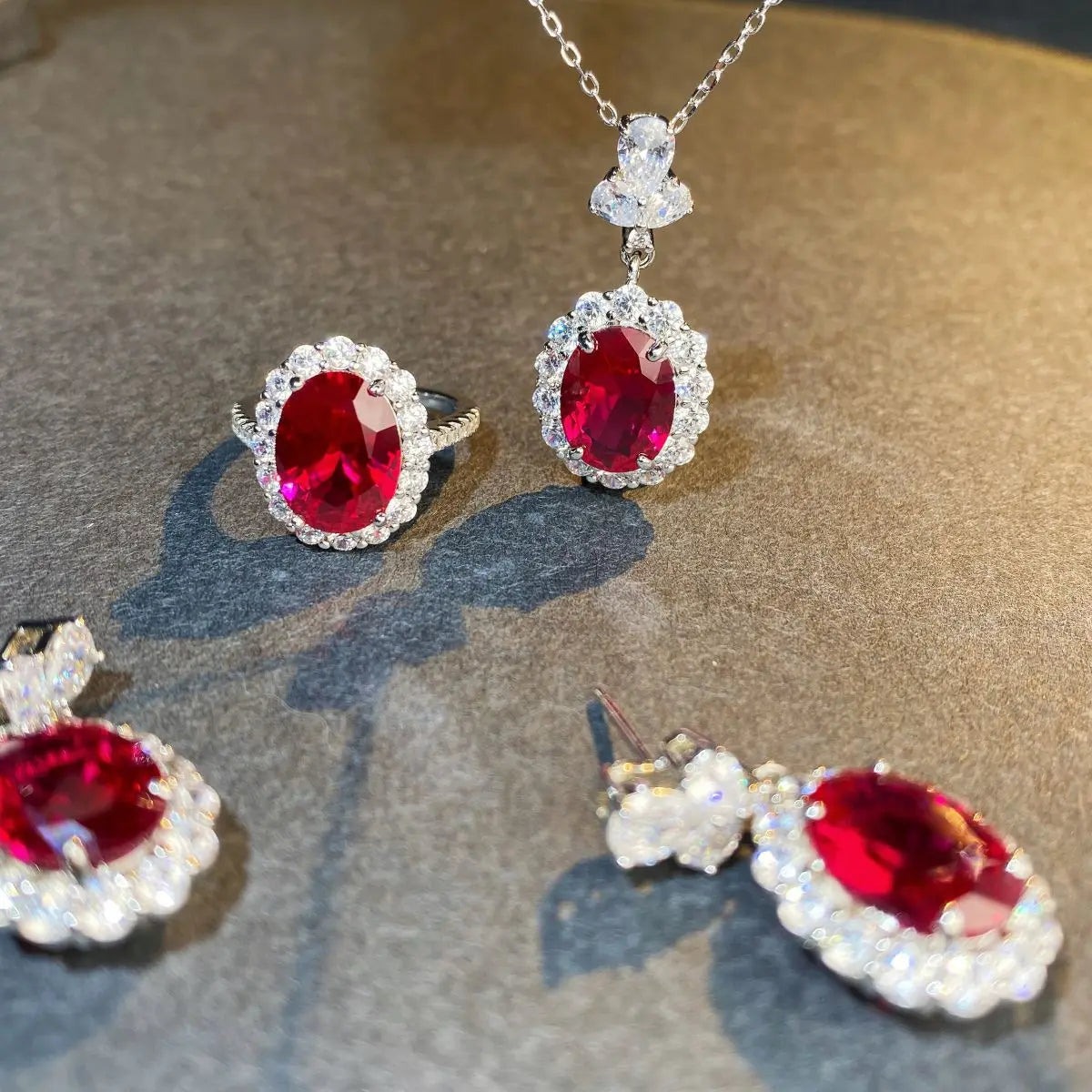 S&S 925 Silver Oval Cut Luxury Jewellery Set | Necklace, Ring & Earrings