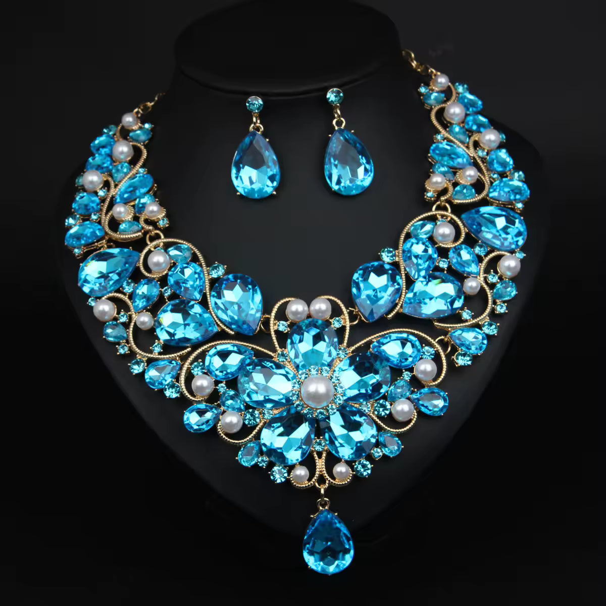 10 SETS FOR £79/-