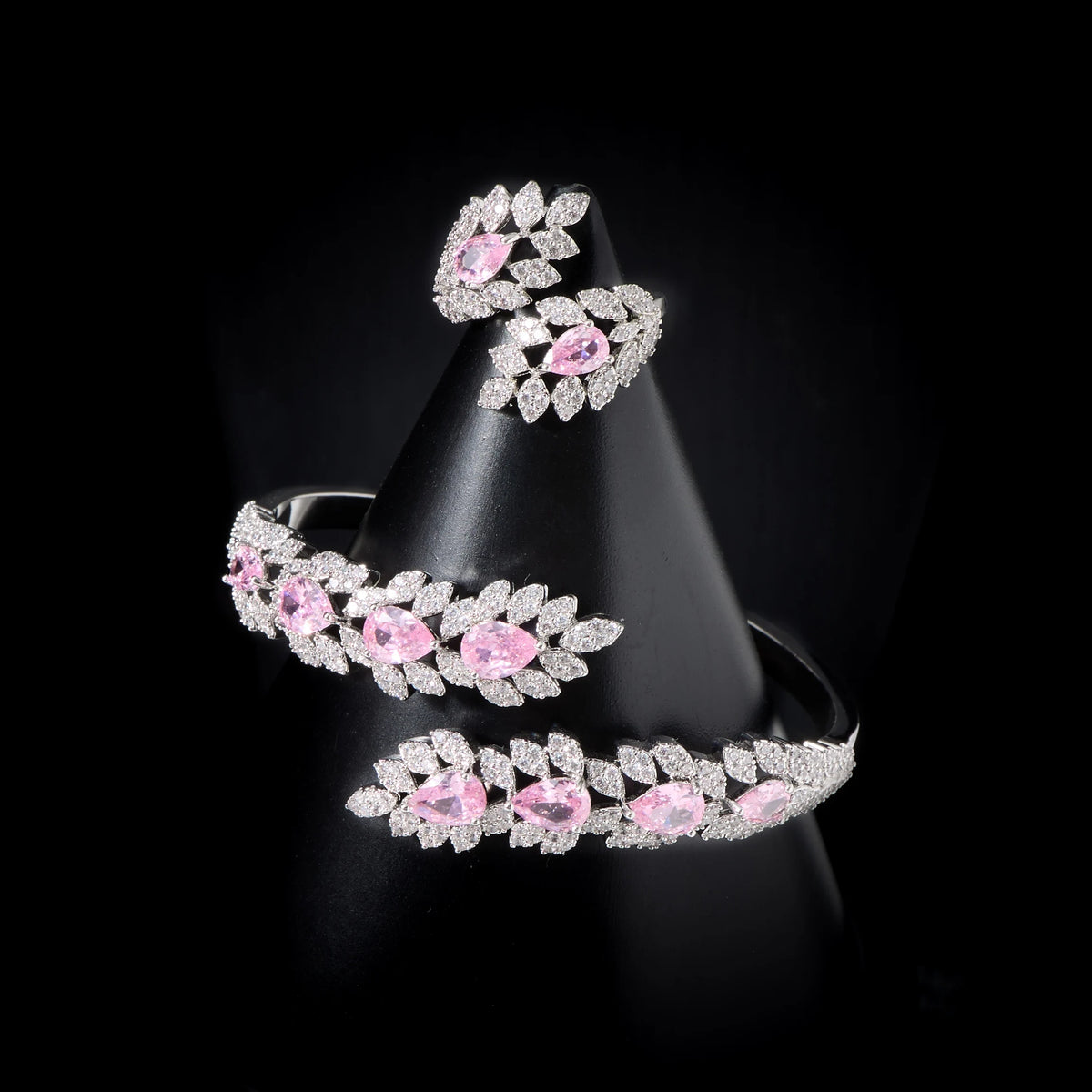 00056 New Arrival Luxury Designer Inspired Jewelry Exquisite Full of Colors Zircon Leaf Bracelet Bangle Ring Sets