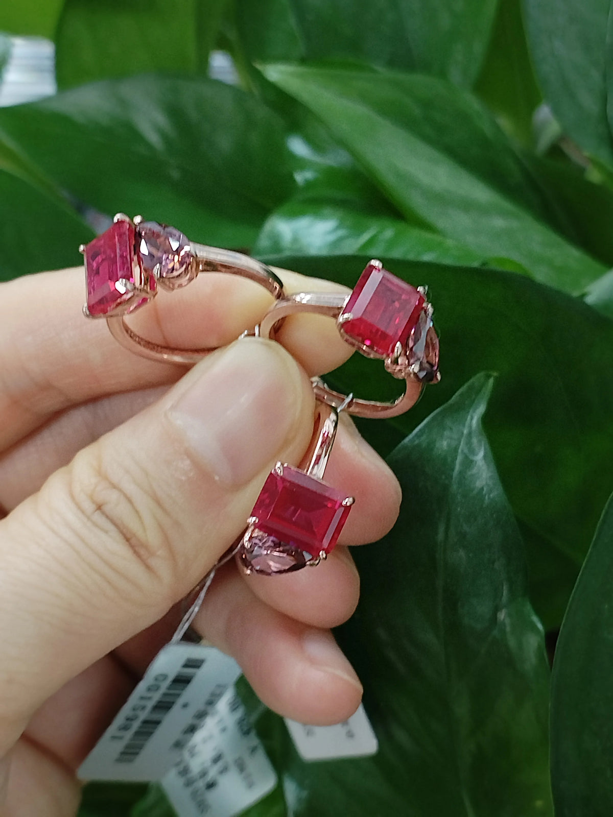 Gemfiori 925 Sterling Silver Women's Luxury Wedding Rings Shiny Lab Grown Ruby Ring Geometric Pattern Rhodium Plated Certified for Party