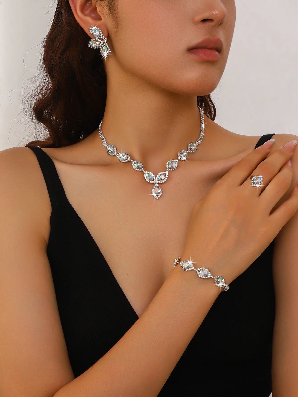 S&S Fashionable Wedding Jewelry Set: Teardrop Rhinestone Earrings, Necklace, Bracelet